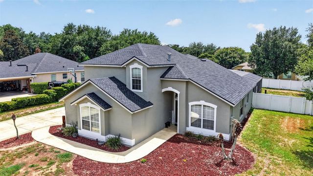 36809 MERIDIAN CIRCLE, Grand Island, FL 32735