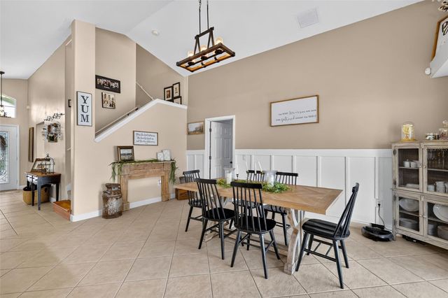 36809 MERIDIAN CIRCLE, Grand Island, FL 32735