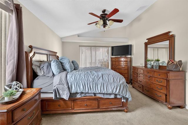 36809 MERIDIAN CIRCLE, Grand Island, FL 32735