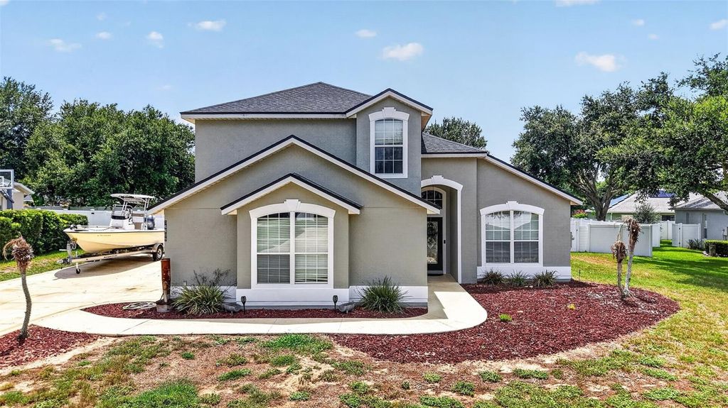 36809 MERIDIAN CIRCLE, Grand Island, FL 32735