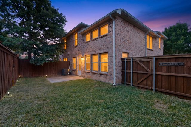 10122 Summit Run Drive, Frisco, TX 75035