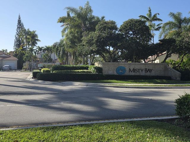 17262 NW 6th Ct, Pembroke Pines, FL 33029