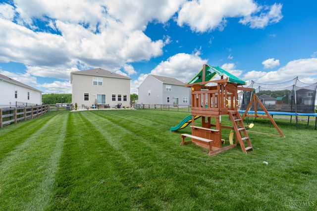 1750 Parkfield Way, Goshen Twp, OH 45122