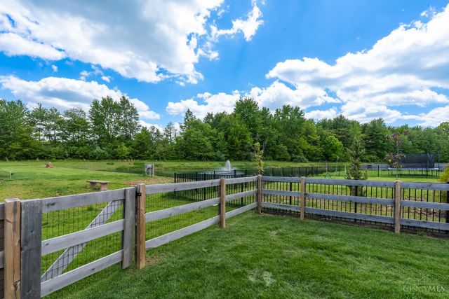 1750 Parkfield Way, Goshen Twp, OH 45122