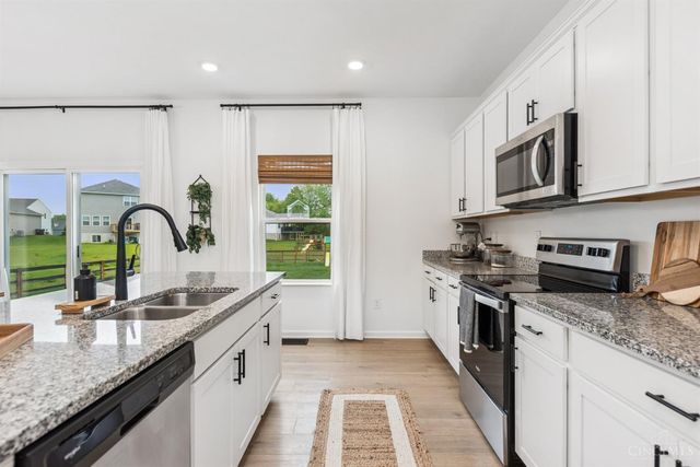 1750 Parkfield Way, Goshen Twp, OH 45122