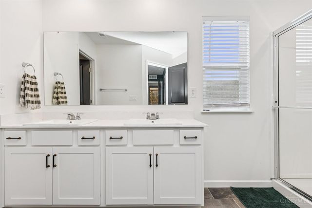 1750 Parkfield Way, Goshen Twp, OH 45122