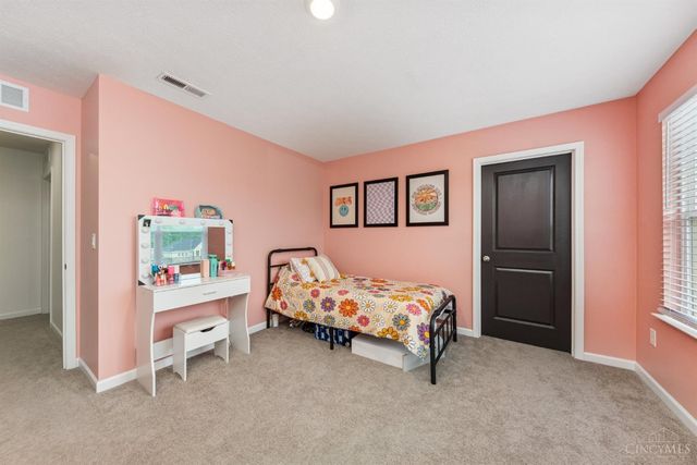 1750 Parkfield Way, Goshen Twp, OH 45122