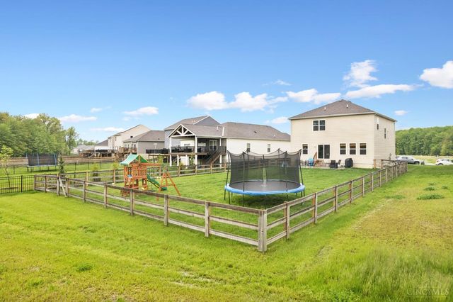 1750 Parkfield Way, Goshen Twp, OH 45122