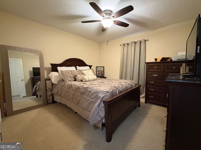 322 Manchester Lane, Byron, GA 31008