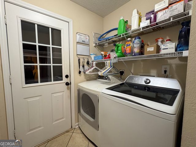 322 Manchester Lane, Byron, GA 31008