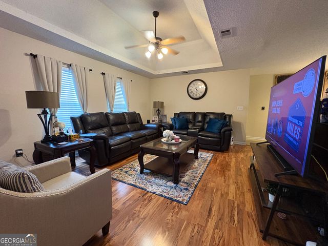 322 Manchester Lane, Byron, GA 31008