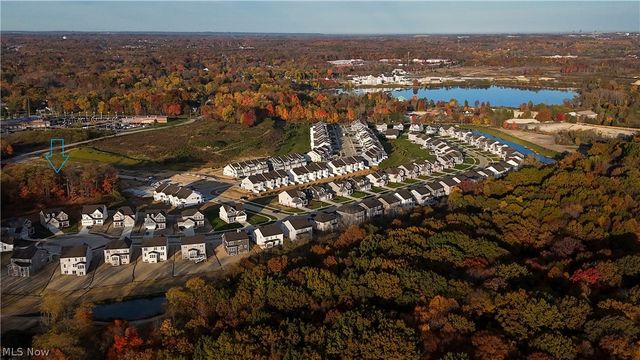 945-5 Memory Lane, Aurora, OH 44202