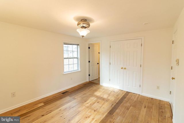 16 ELEY RD, Fredericksburg, VA 22406