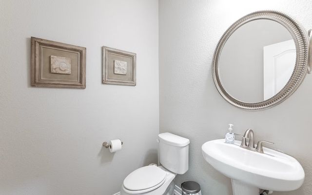 469 Van Conder Place, Hendersonville, TN 37075