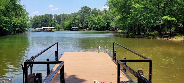 486 Winding Way, Hartwell, GA 30643