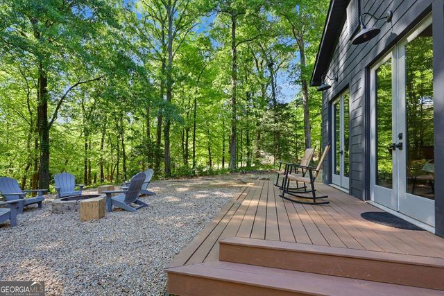 486 Winding Way, Hartwell, GA 30643