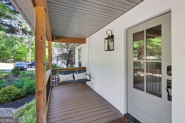 486 Winding Way, Hartwell, GA 30643