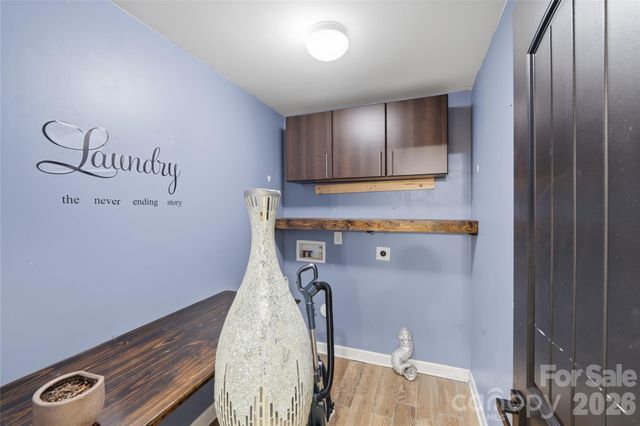 9303 Turning Wheel Drive, Charlotte, NC 28214