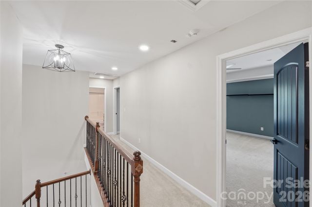 9303 Turning Wheel Drive, Charlotte, NC 28214