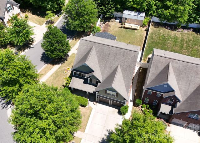 9303 Turning Wheel Drive, Charlotte, NC 28214