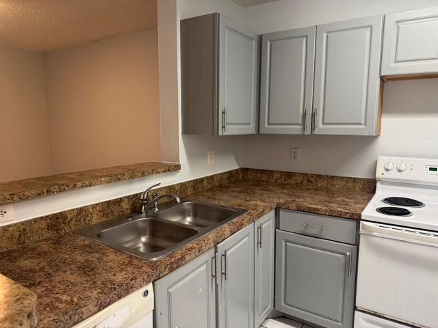 11225 W Atlantic Boulevard 101, Coral Springs, FL 33071