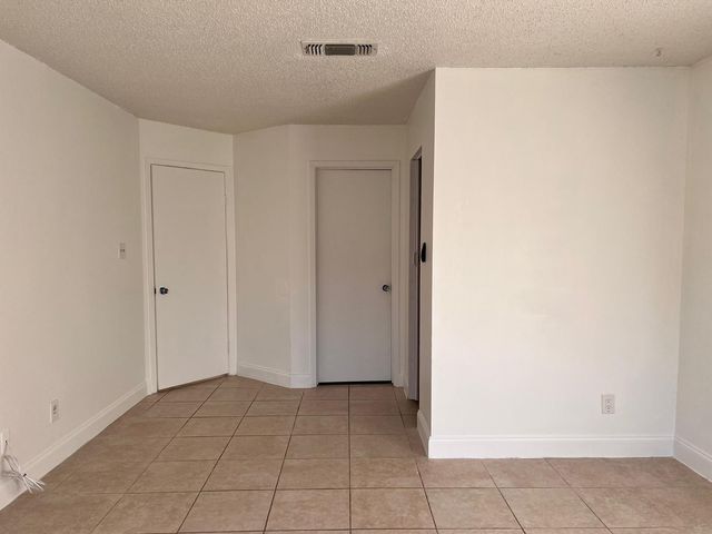 11225 W Atlantic Boulevard 101, Coral Springs, FL 33071