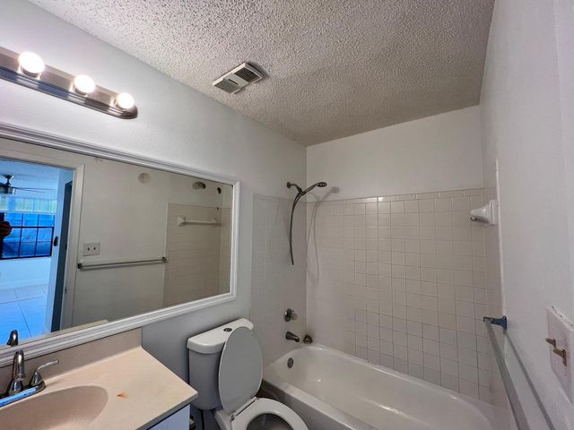 11225 W Atlantic Boulevard 101, Coral Springs, FL 33071