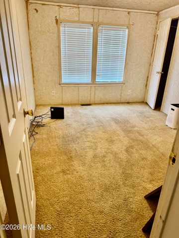 617 7th Street SE, Bolivia, NC 28422
