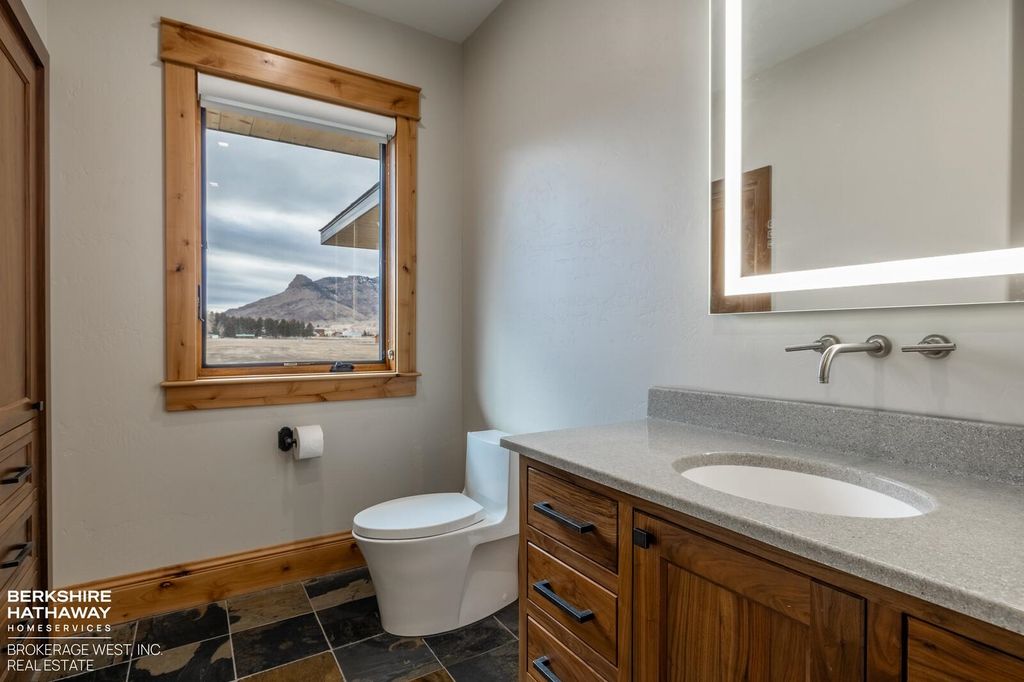 72 Big Creek Dr, Cody, WY 82414 photo 31