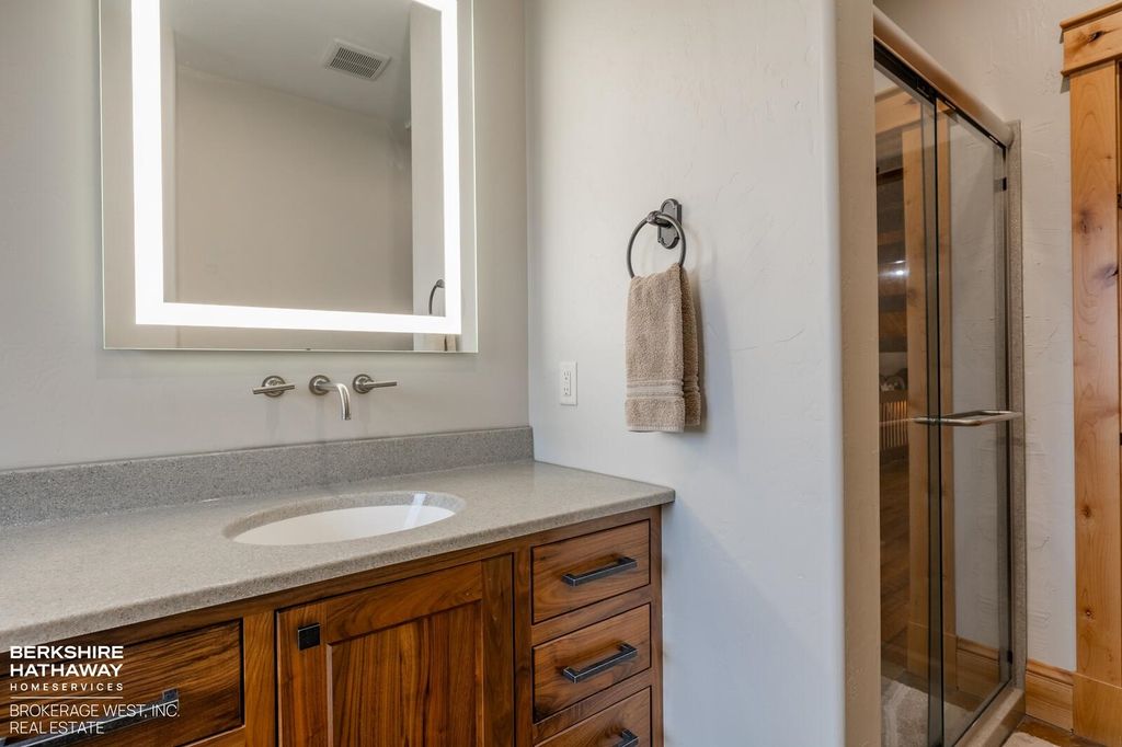 72 Big Creek Dr, Cody, WY 82414 photo 32