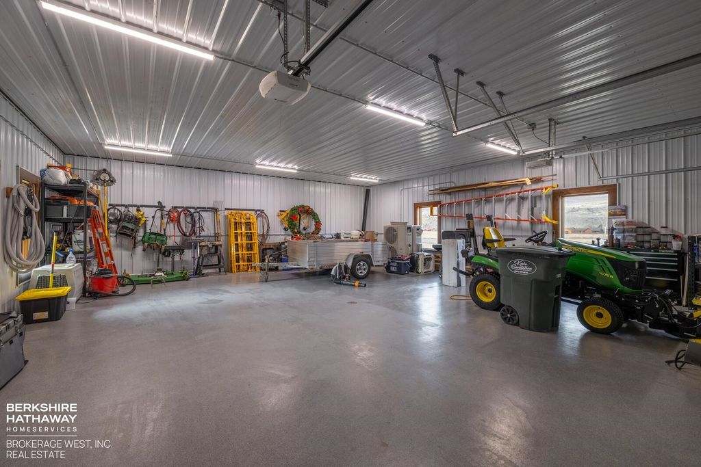 72 Big Creek Dr, Cody, WY 82414 photo 37