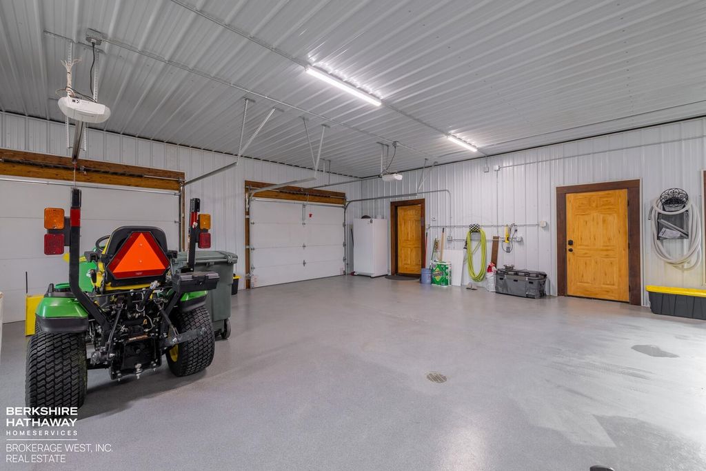 72 Big Creek Dr, Cody, WY 82414 photo 38