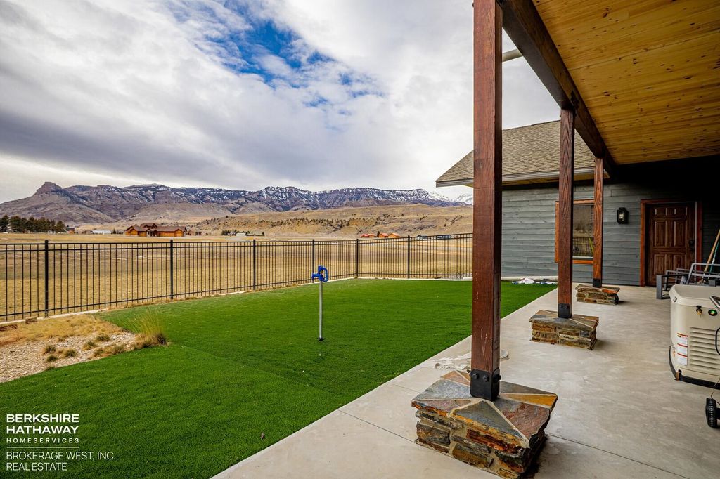 72 Big Creek Dr, Cody, WY 82414 photo 43