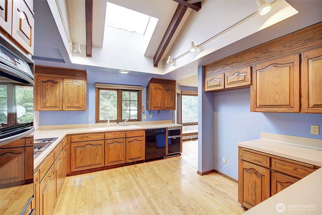 8924 W Meadow Lake Drive, Snohomish, WA 98290
