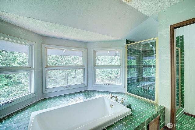 8924 W Meadow Lake Drive, Snohomish, WA 98290