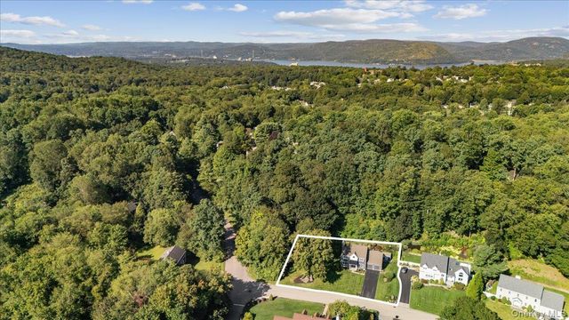 31 Ridge Road, Cortlandt Manor, NY 10567