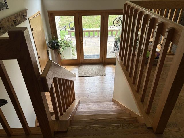 62834 Collins Lane, Prairie Du Chien, WI 53821