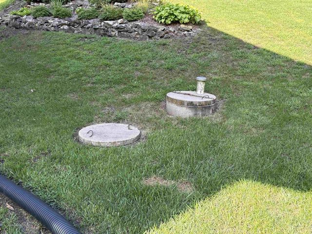 62834 Collins Lane, Prairie Du Chien, WI 53821