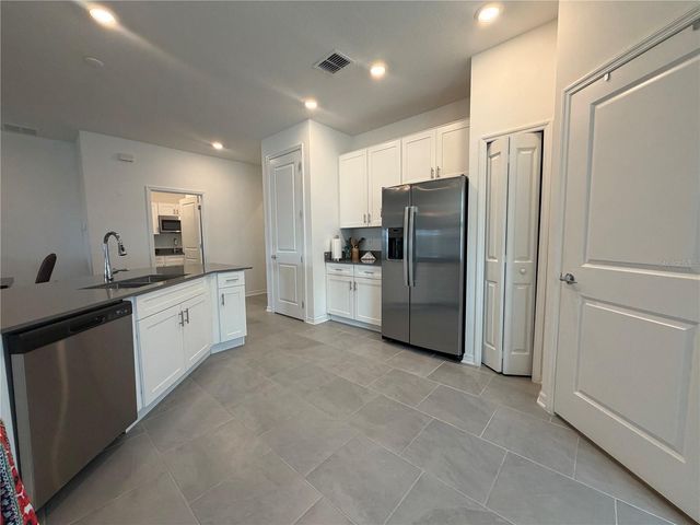 652 GROVE STREET, Winter Haven, FL 33881