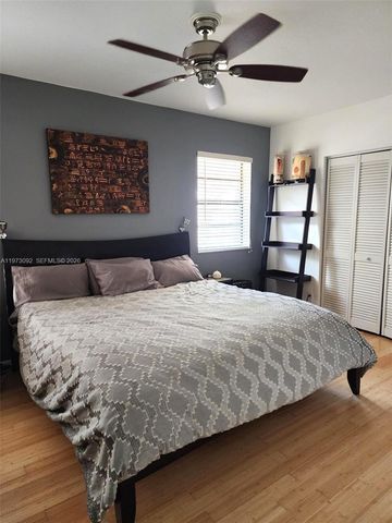 5133 SW 27th Ter, Dania Beach, FL 33312