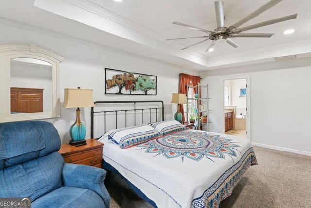 147 Country Walk Circle, Brunswick, GA 31525