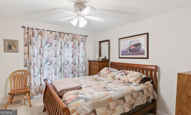 147 Country Walk Circle, Brunswick, GA 31525