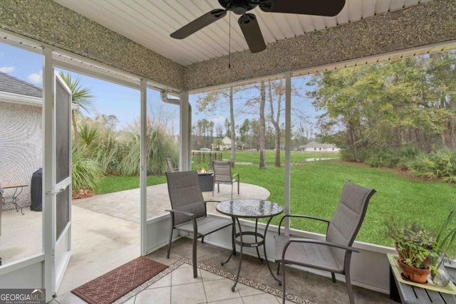 147 Country Walk Circle, Brunswick, GA 31525