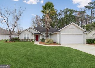 147 Country Walk Circle, Brunswick, GA 31525