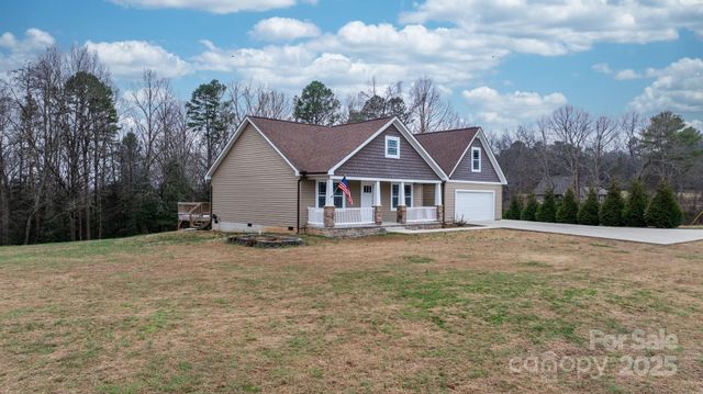 3348 Christie Road, Hudson, NC 28638