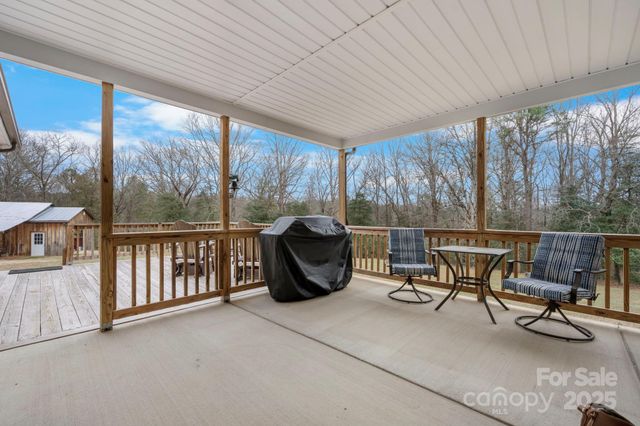 3348 Christie Road, Hudson, NC 28638