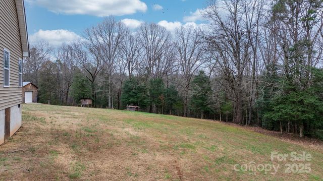 3348 Christie Road, Hudson, NC 28638