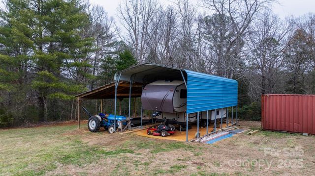 3348 Christie Road, Hudson, NC 28638