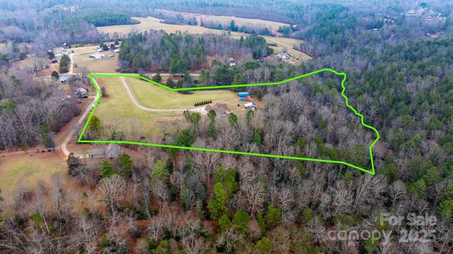 3348 Christie Road, Hudson, NC 28638