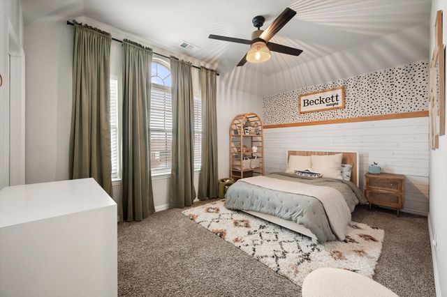 2741 Thornhill Lane, Mansfield, TX 76084